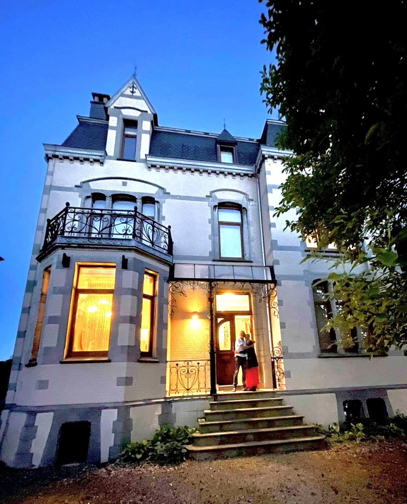 Homestay Villa O Virton Luaran gambar