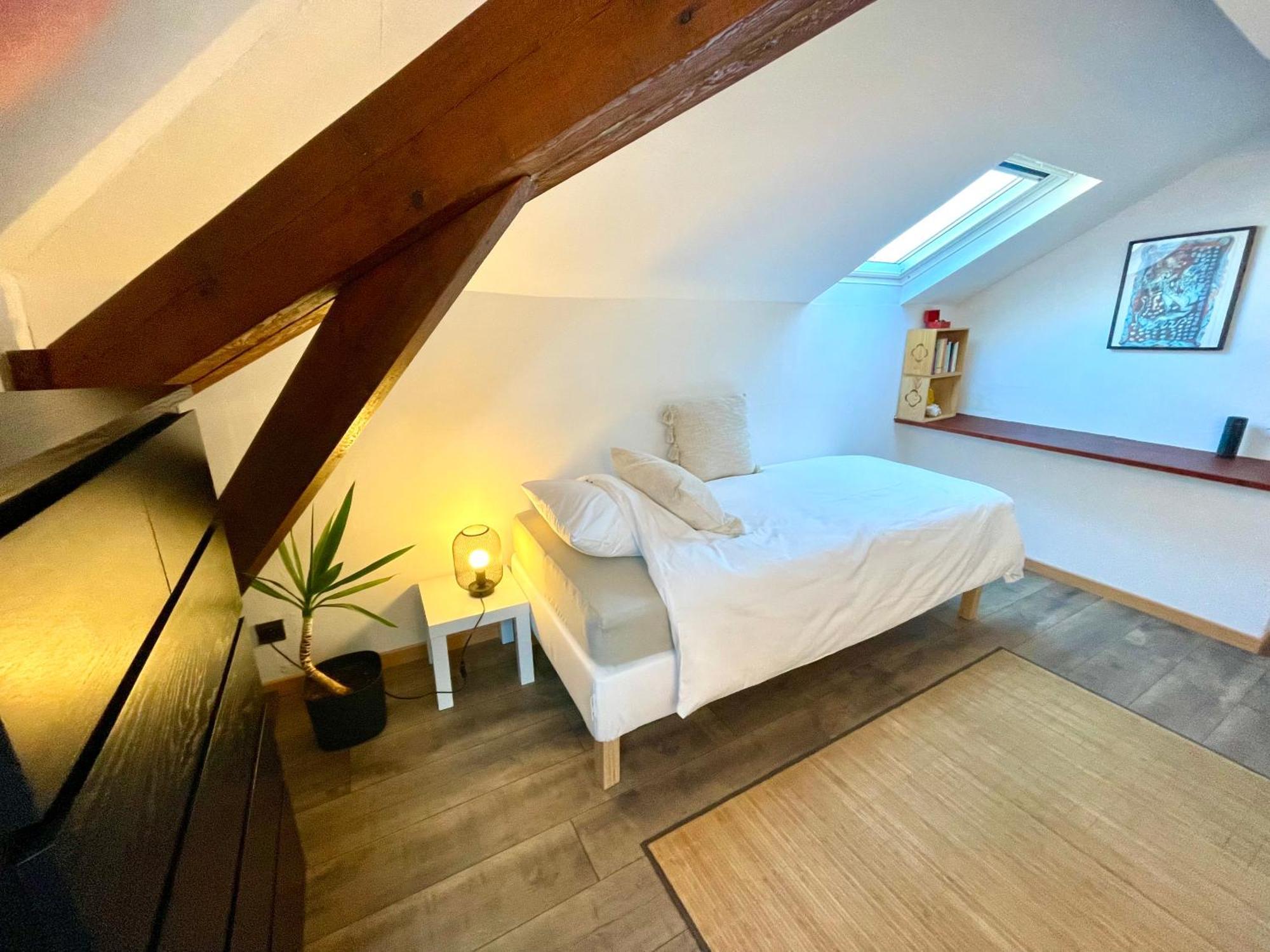 Homestay Villa O Virton Luaran gambar