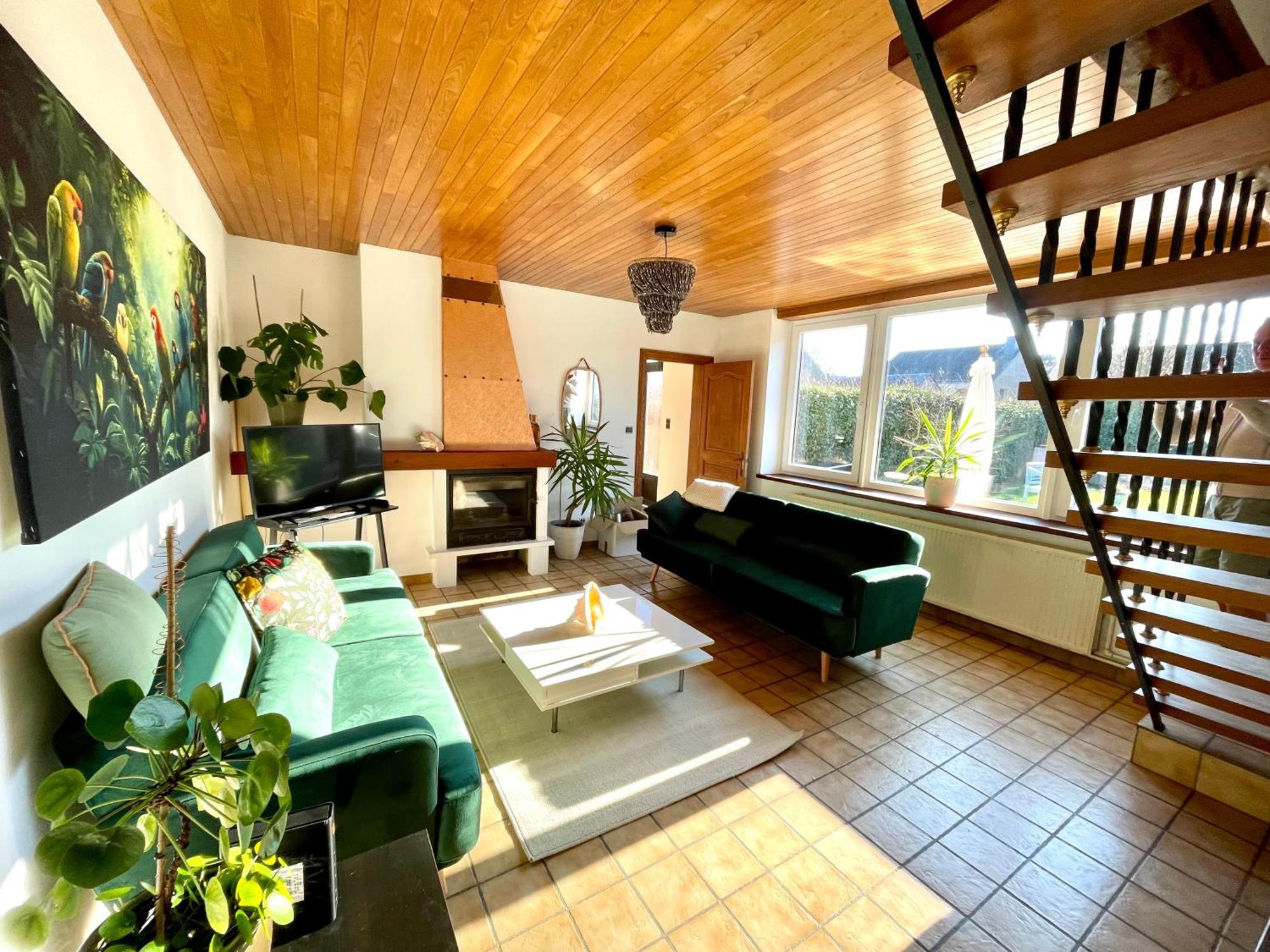 Homestay Villa O Virton Luaran gambar